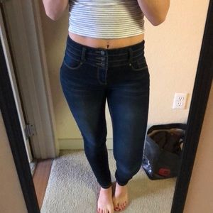 High waisted jeans